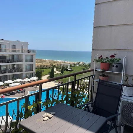 Apartahotel Diamond Sarafovo 3*